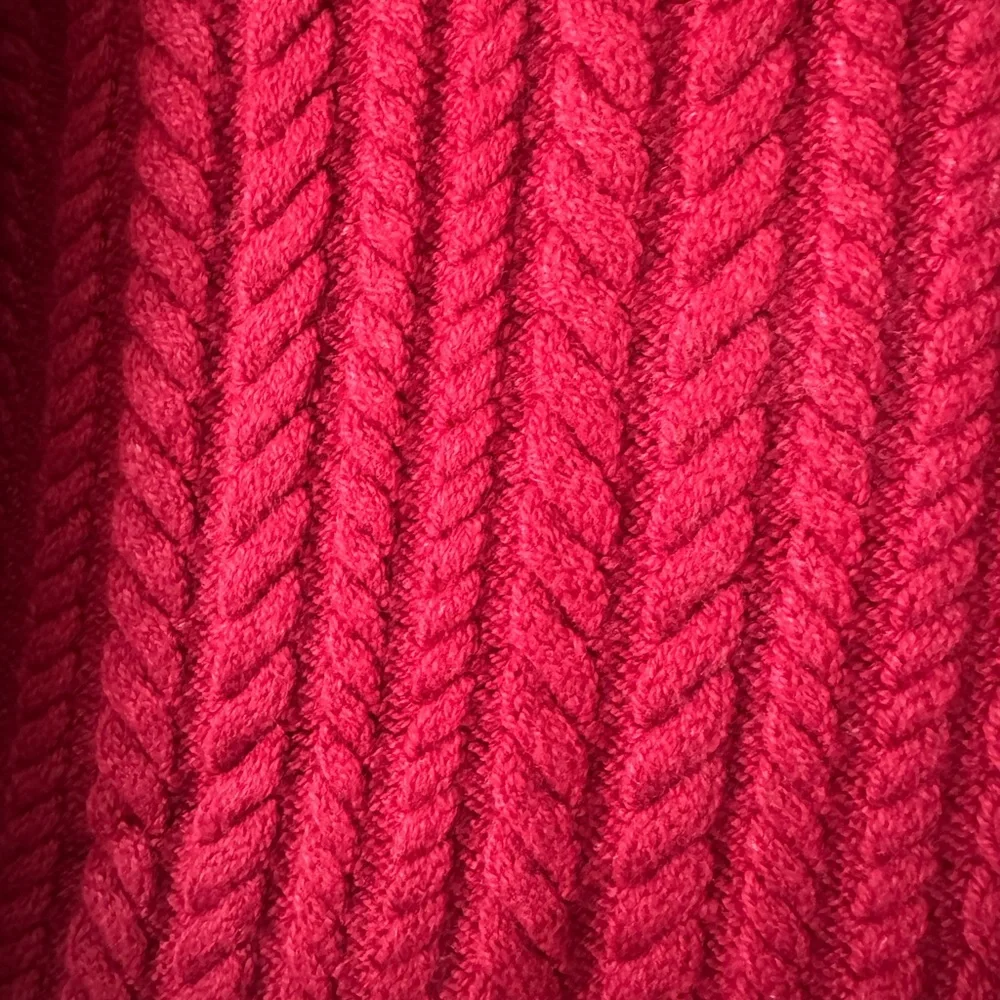 NWT Banana Republic Red Cable Knit Sweater - Picture 5 of 6